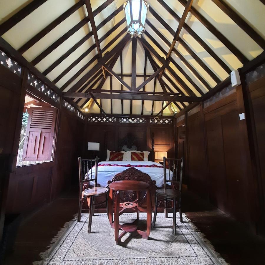The Lodge Maribaya Cikareumbi Εξωτερικό φωτογραφία