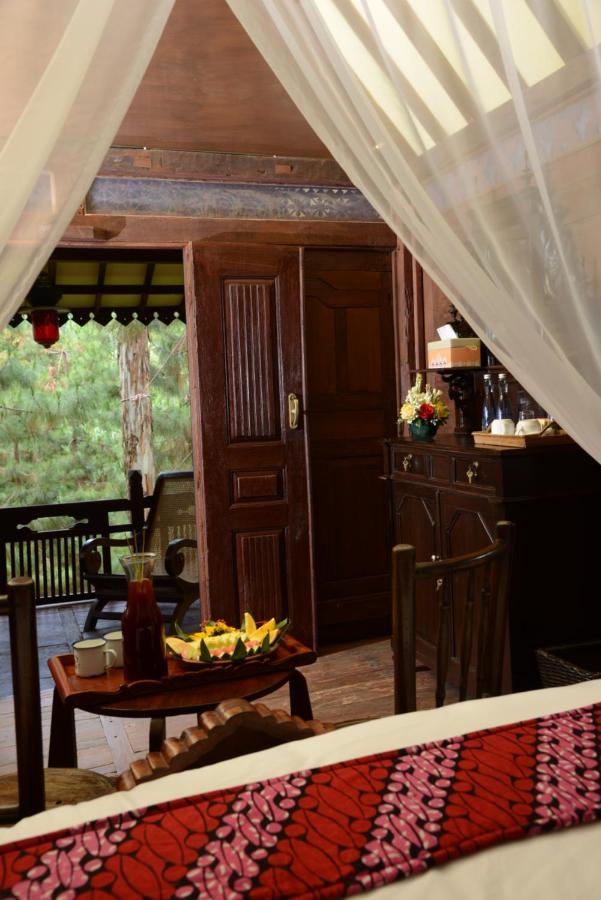The Lodge Maribaya Cikareumbi Εξωτερικό φωτογραφία