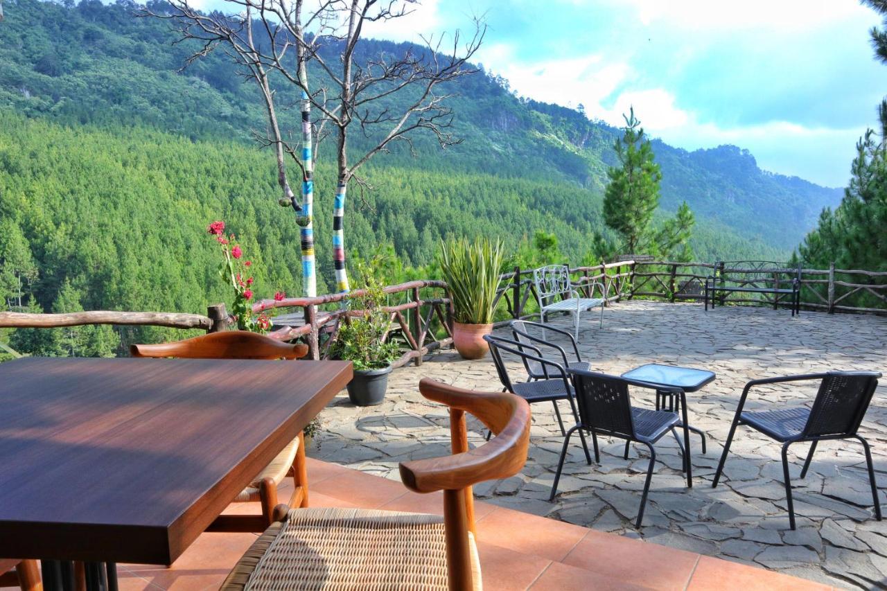 The Lodge Maribaya Cikareumbi Εξωτερικό φωτογραφία