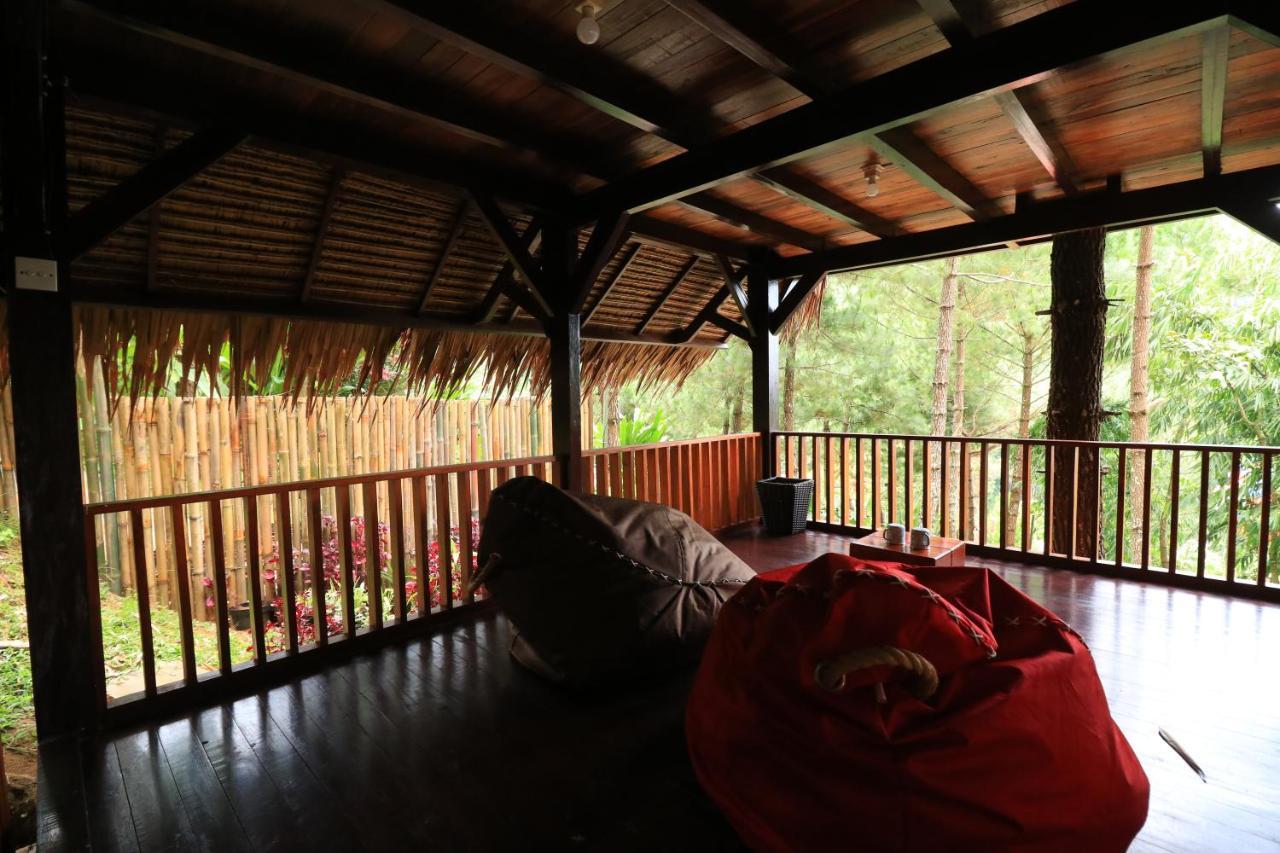 The Lodge Maribaya Cikareumbi Εξωτερικό φωτογραφία