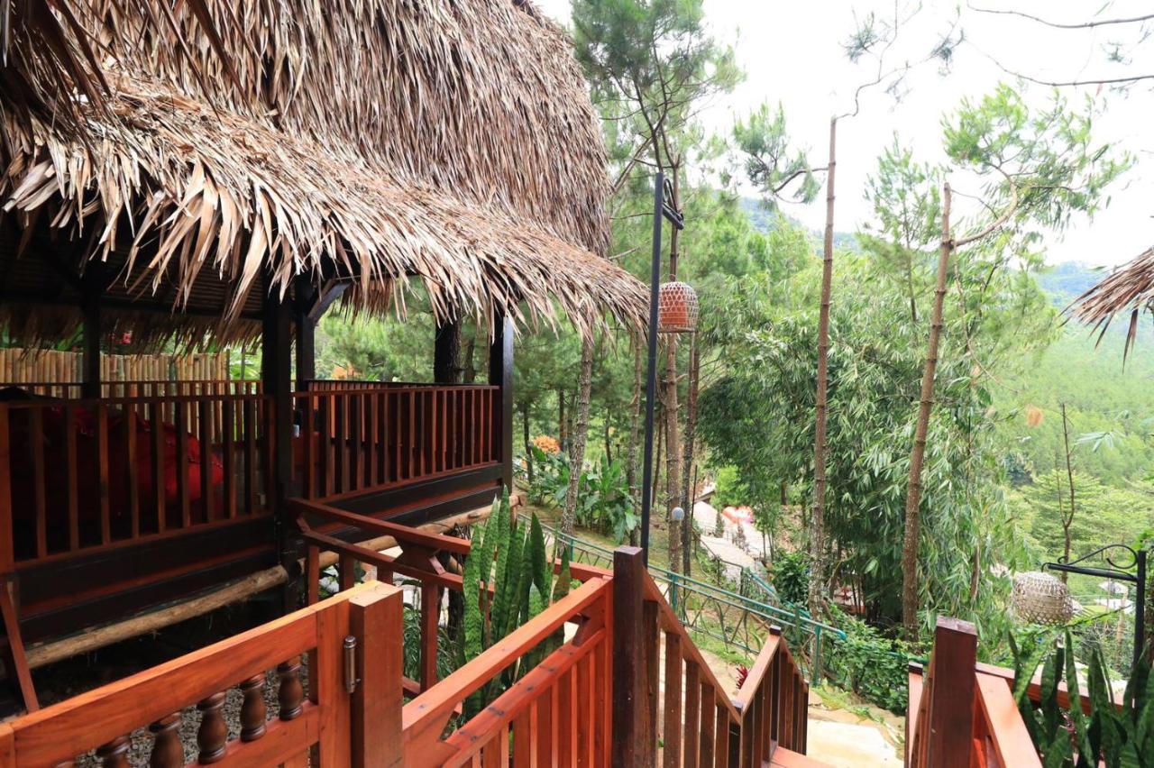 The Lodge Maribaya Cikareumbi Εξωτερικό φωτογραφία