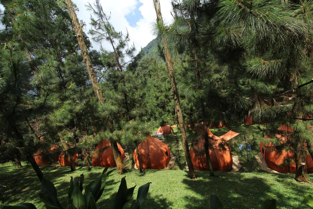 The Lodge Maribaya Cikareumbi Εξωτερικό φωτογραφία