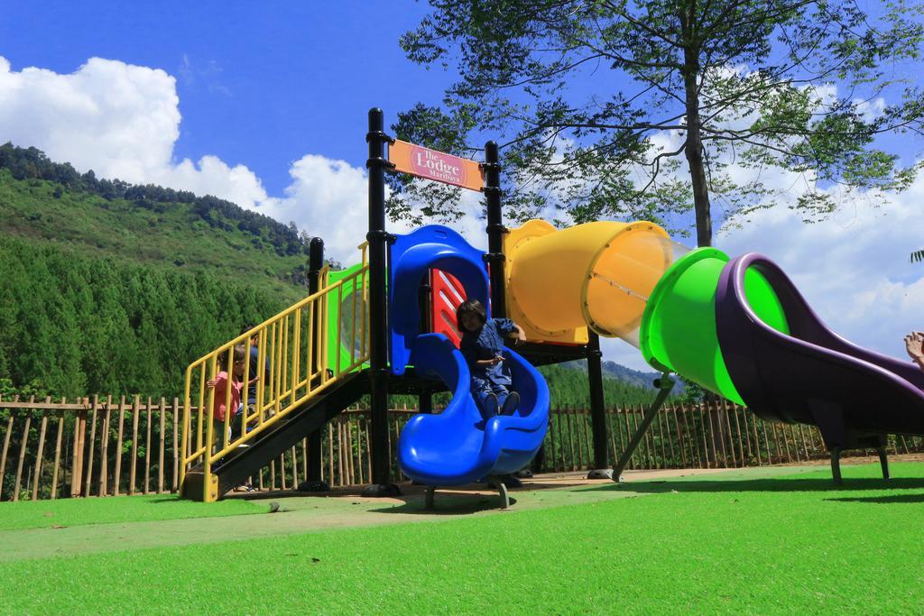 The Lodge Maribaya Cikareumbi Εξωτερικό φωτογραφία